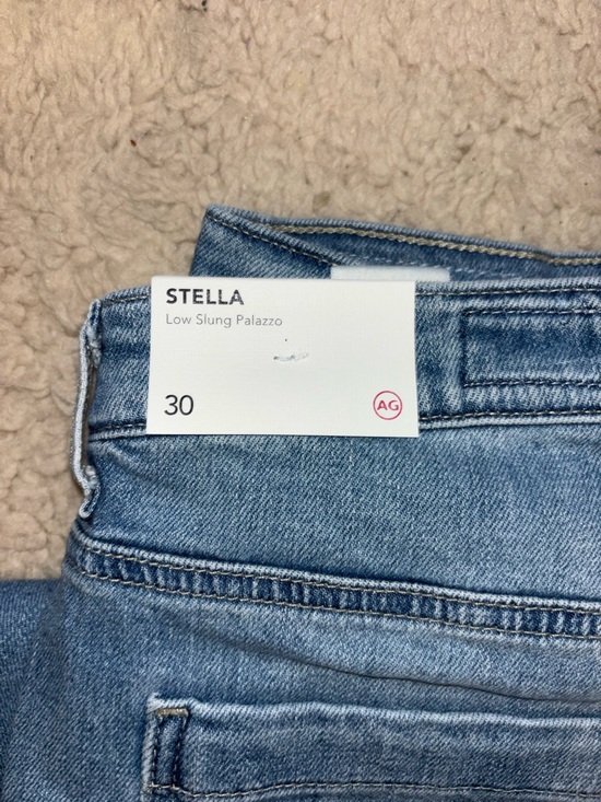 Stella Medium Light Blue Wide-Leg High-Rise Jeans - Picture 3 of 6